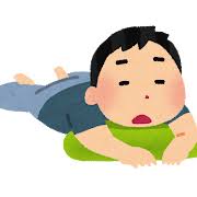 暇そうにしている男の子