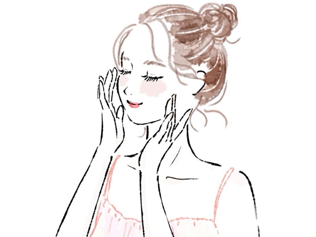 美容液を塗る女性