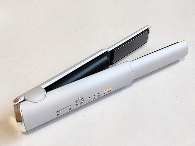 コードレスアイロン