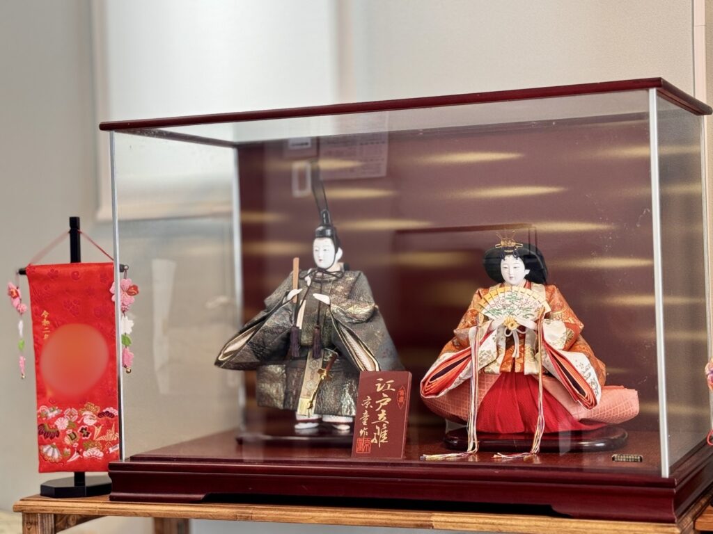 お下がりの雛人形